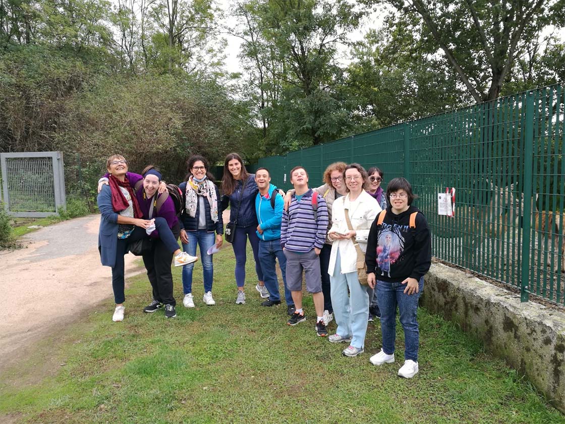 Foto di gruppo dopo una passeggiata